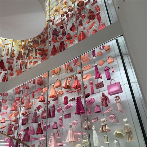 galerie dior shop|christian Dior paris exhibition.